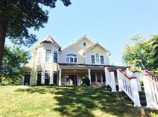 70 Ransom Ave, Sea Cliff, NY 11579