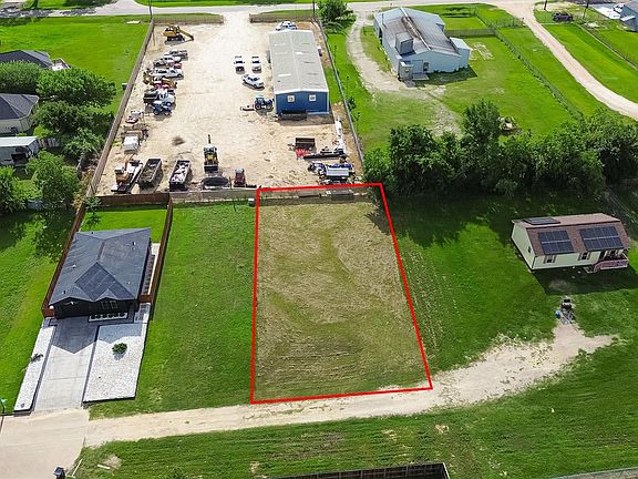 2nd image of 44 Heritage Dr