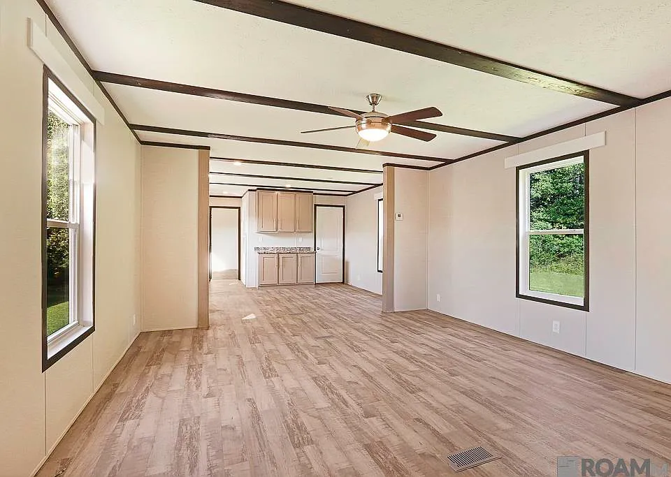 14401 Courtney Rd #18