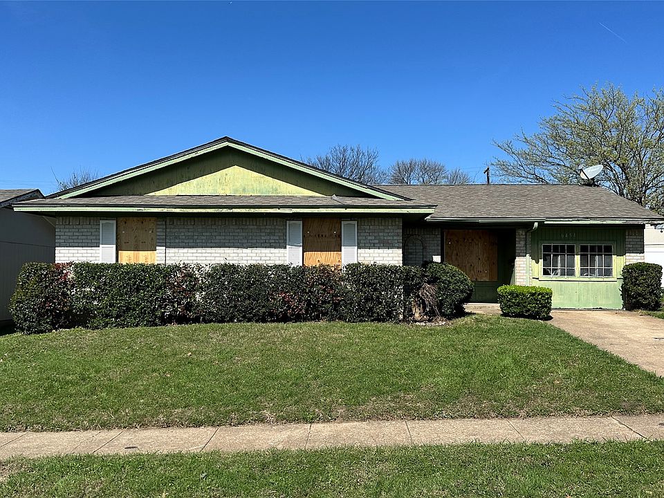 1st image of 6451 Moonhill Dr