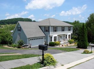 1161 Rockwall Dr, Abingdon, VA 24210
