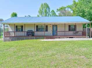 81 Clark Rd, Tunnel Hill, GA 30755