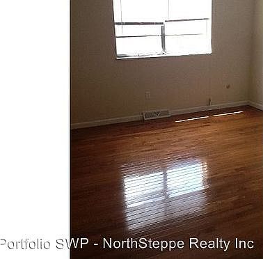 3rd image of 1461 Worthington St APT B