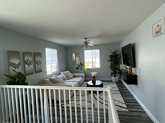 5th image of 691 Lovejoy Ln