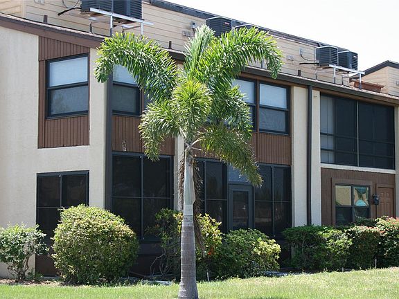 3rd image of 12 Quails Run Blvd #12101