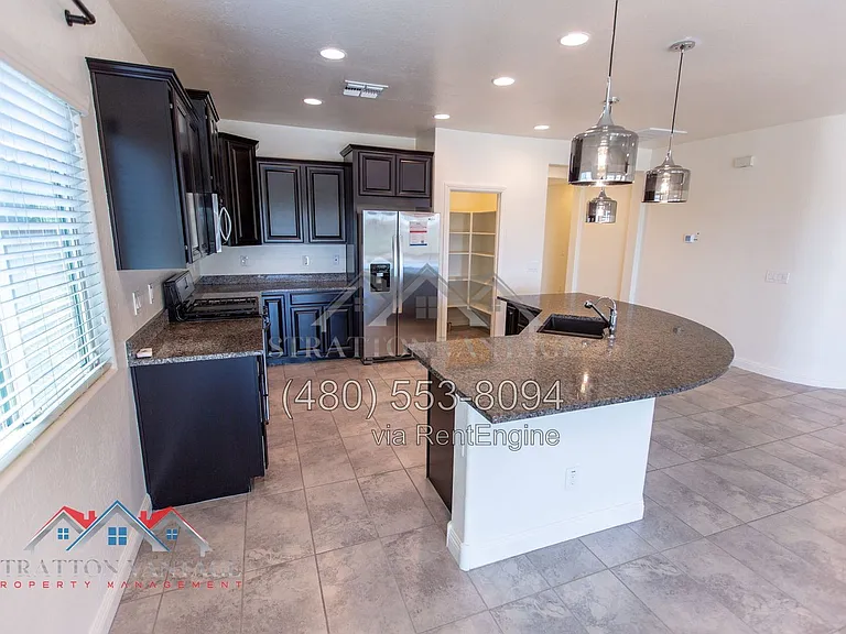 3759 N Astoria Dr — Photo 18