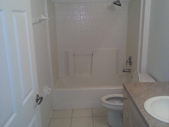 5th image of 116 Harry Ave S
