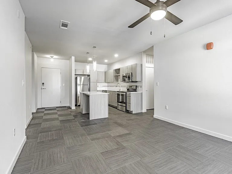 Pinnacle Heights — Photo 15