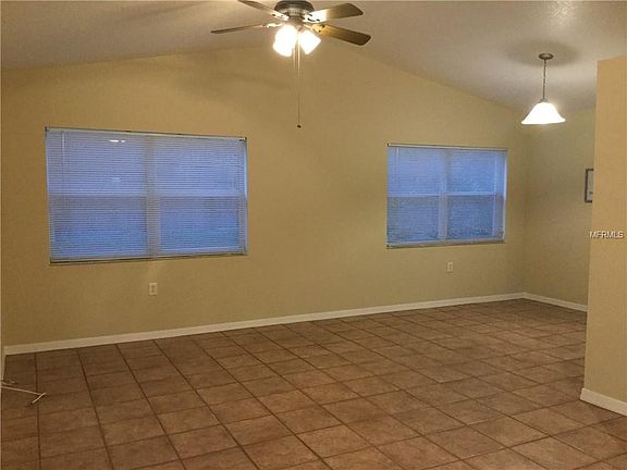 3rd image of 2779 Cypress Dr APT C