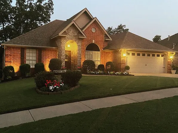 117 Beaver Creek Ln, Maumelle, AR 72113