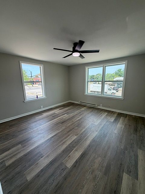 1st image of 412 Hope St #1/2