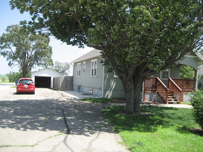 820 Little Jay Ln — Photo 2