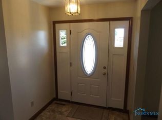 5801 County Road 16, Mc Comb, OH 45858