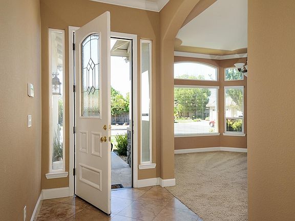 4th image of 4120 Levendi Ln