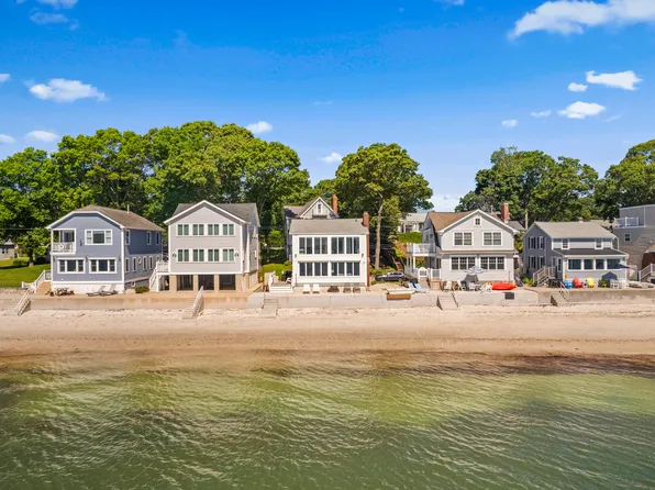 36 Shore Road, East Lyme, CT 06357