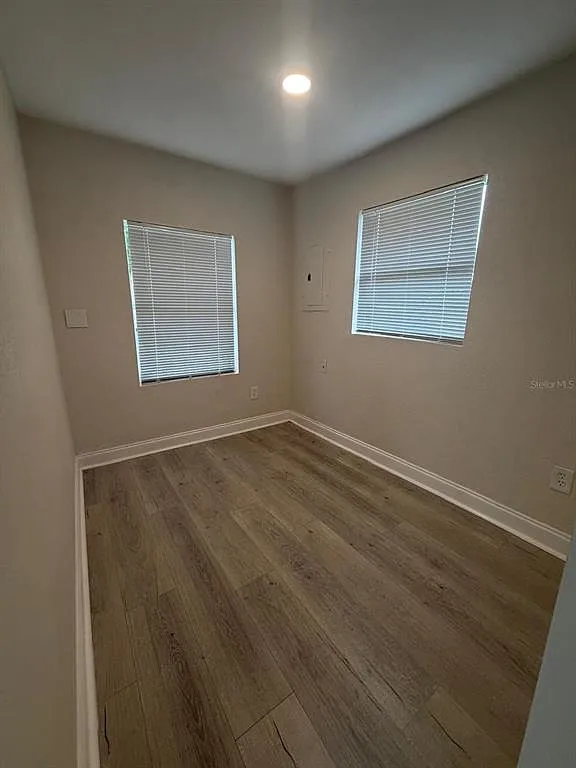 2 bed, 2.0 bath, 673 sqft, $1,800 — Photo 4