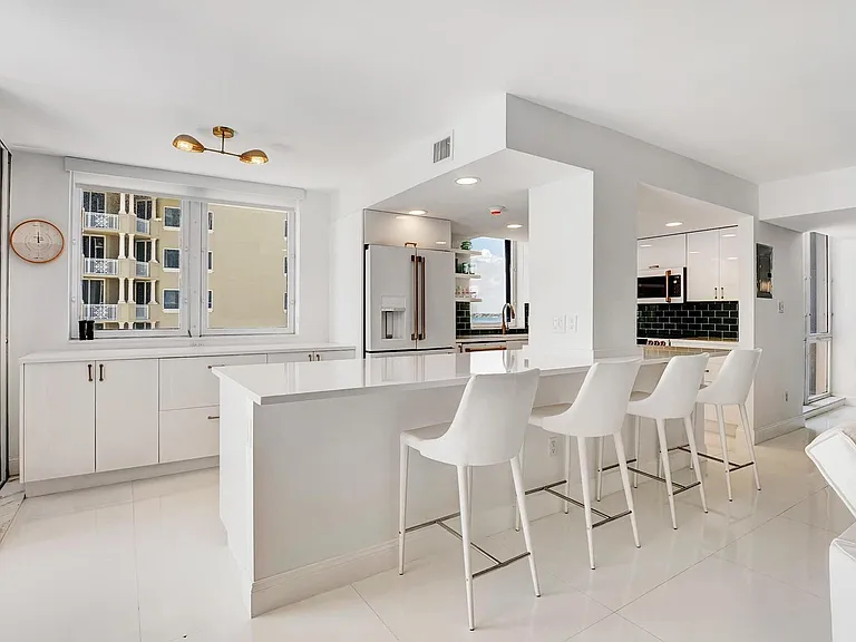 5380 N Ocean Dr #6C — Photo 11