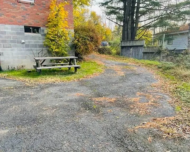 3 Hartman Rd #B — Photo 17