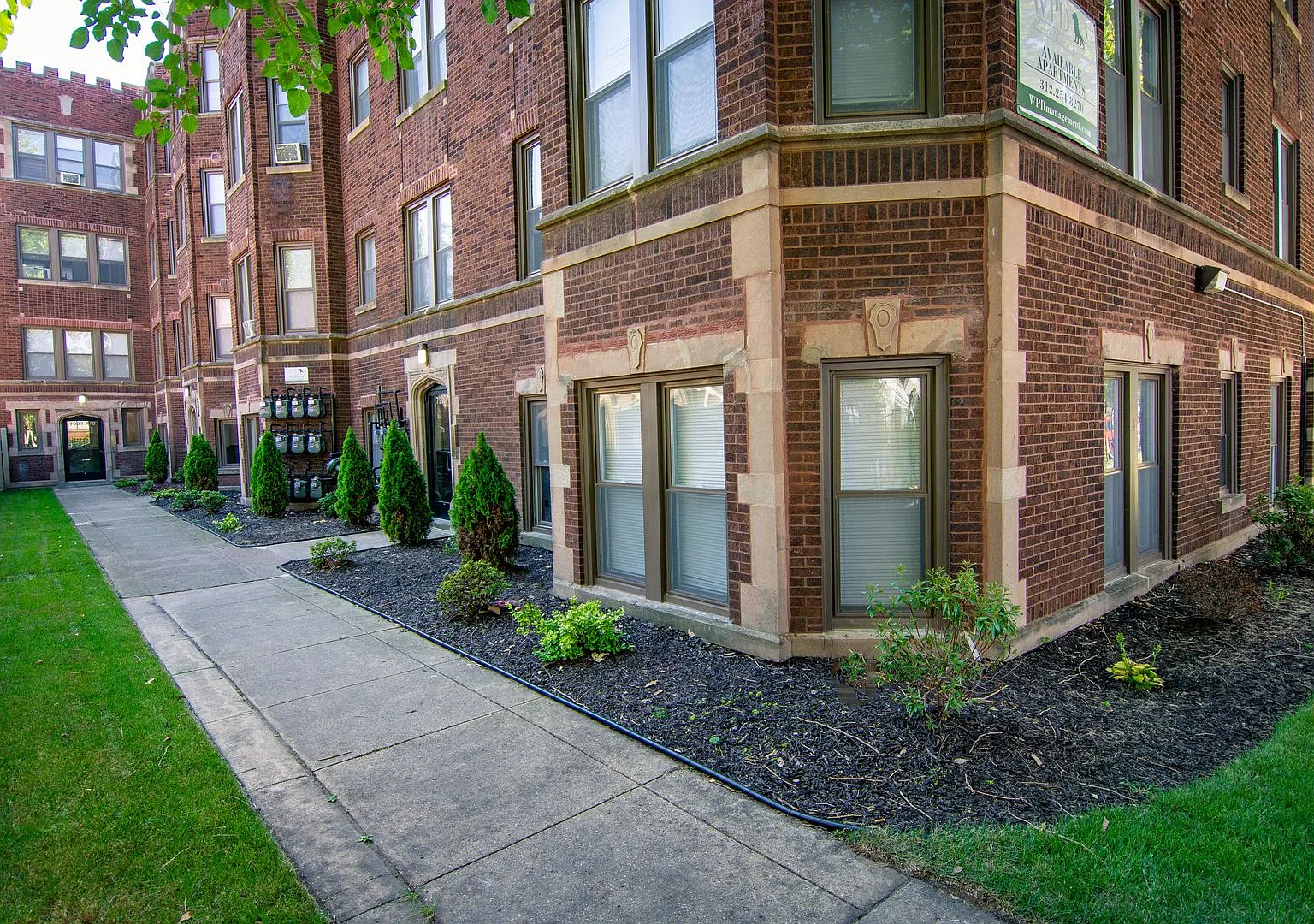 7927 S Marquette Ave — Photo 1