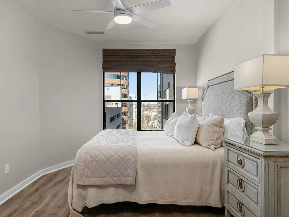 1803 Broadway #604