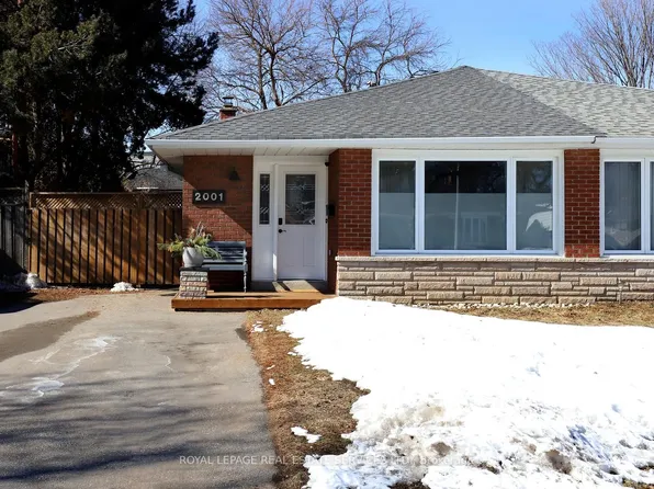 2001 Silverberry Cres, Mississauga, ON L5J 1C8