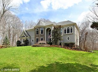 7427 Clifton Rd, Clifton, VA 20124