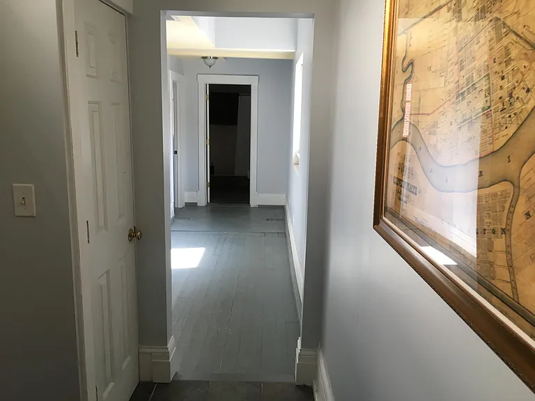 109 E 12th St #D — Photo 12