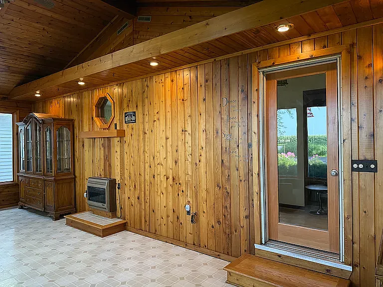 2 bed, 1928 sqft, $3,000 — Photo 3