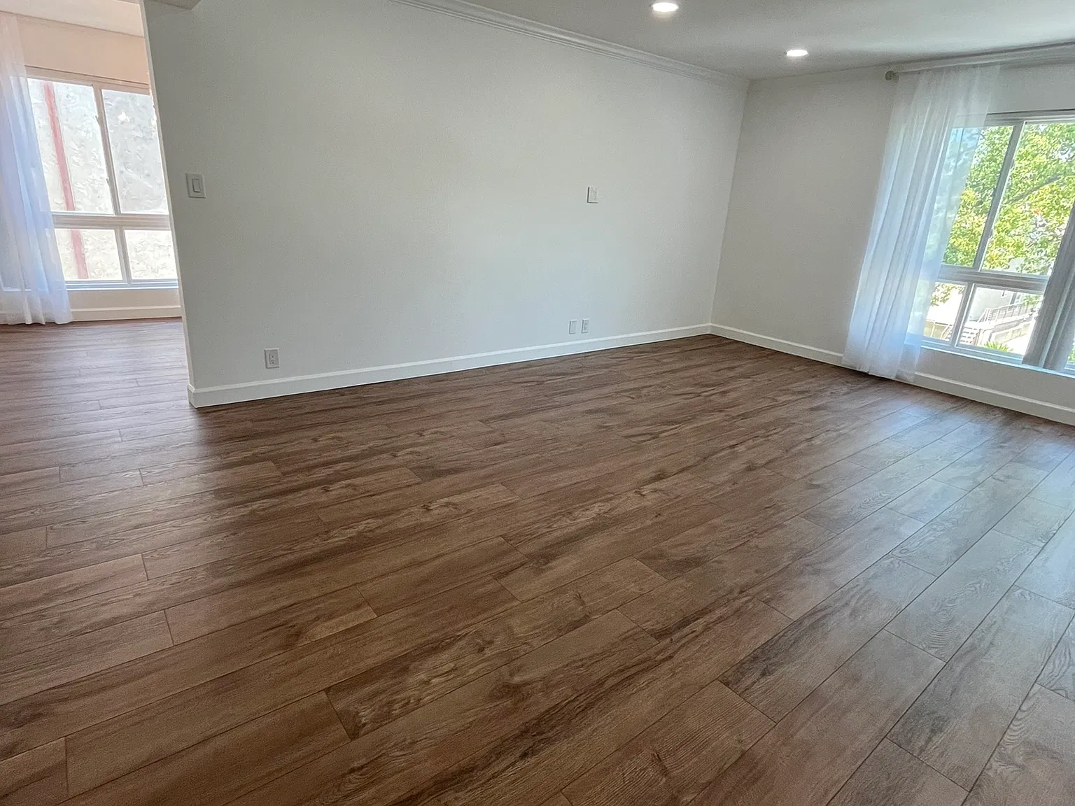 2 bed, 1400 sqft, $2,900 — Photo 3