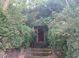 2756 47th Ave SW, Seattle, WA 98116