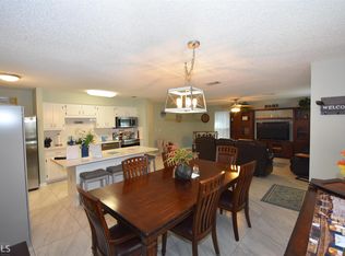 306 Faye Ct, Saint Marys, GA 31558