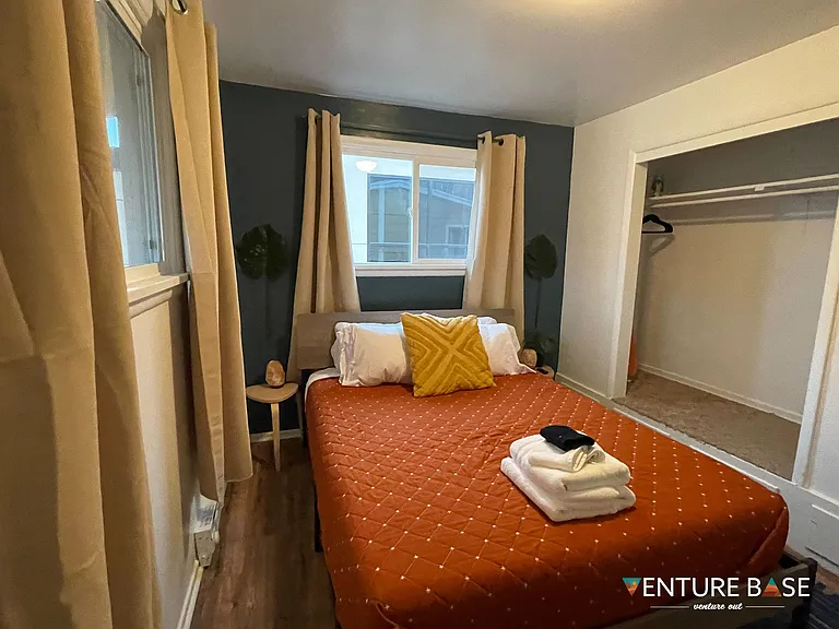 170 E 100 N #7 — Photo 15