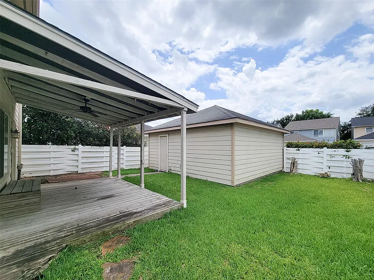 9607 Farrell Dr — Photo 37