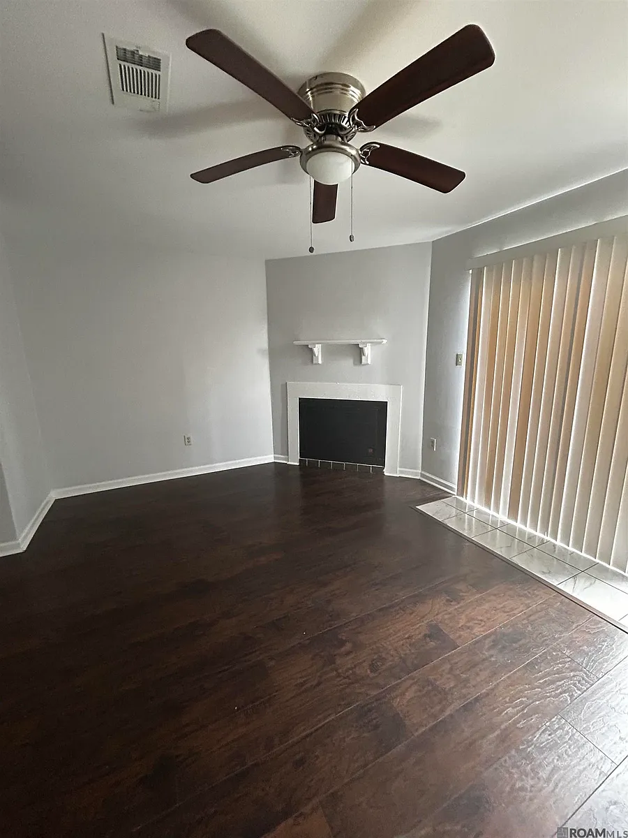 Building Photo - 8736 Elvin Dr