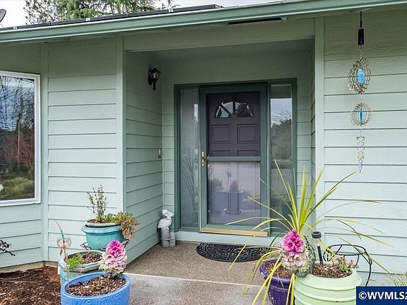 5th image of 7851 SW Love Ct