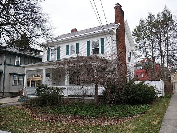 3rd image of 42 Lathrop Ave
