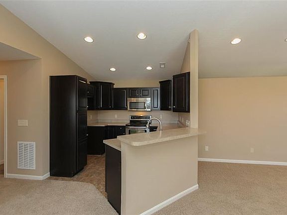 4th image of 7783 Skyview Cir #21305