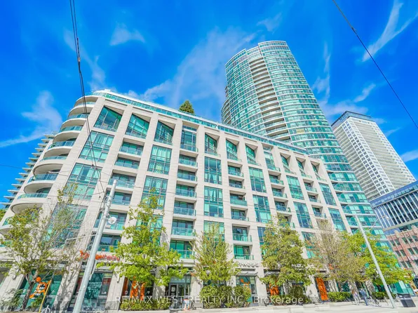 600 Fleet St #522, Toronto, ON M5V 1B7