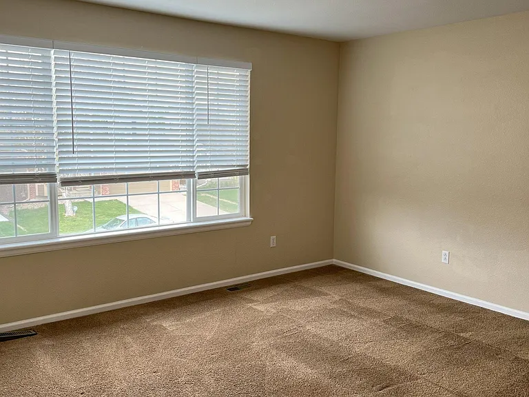 10285 Hunterwood Way — Photo 12