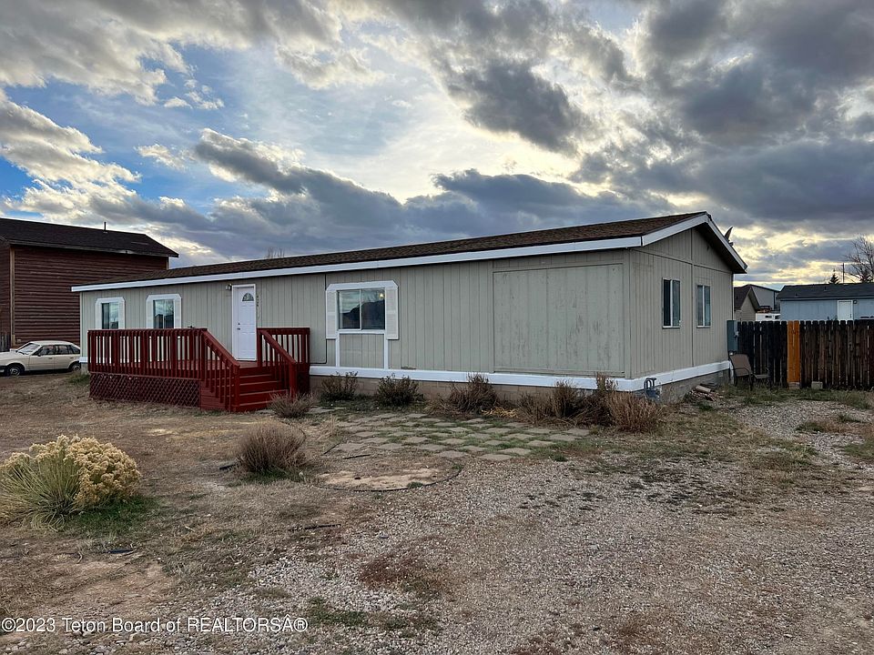424 Maple St, La Barge, WY 83123 MLS 232470 Zillow