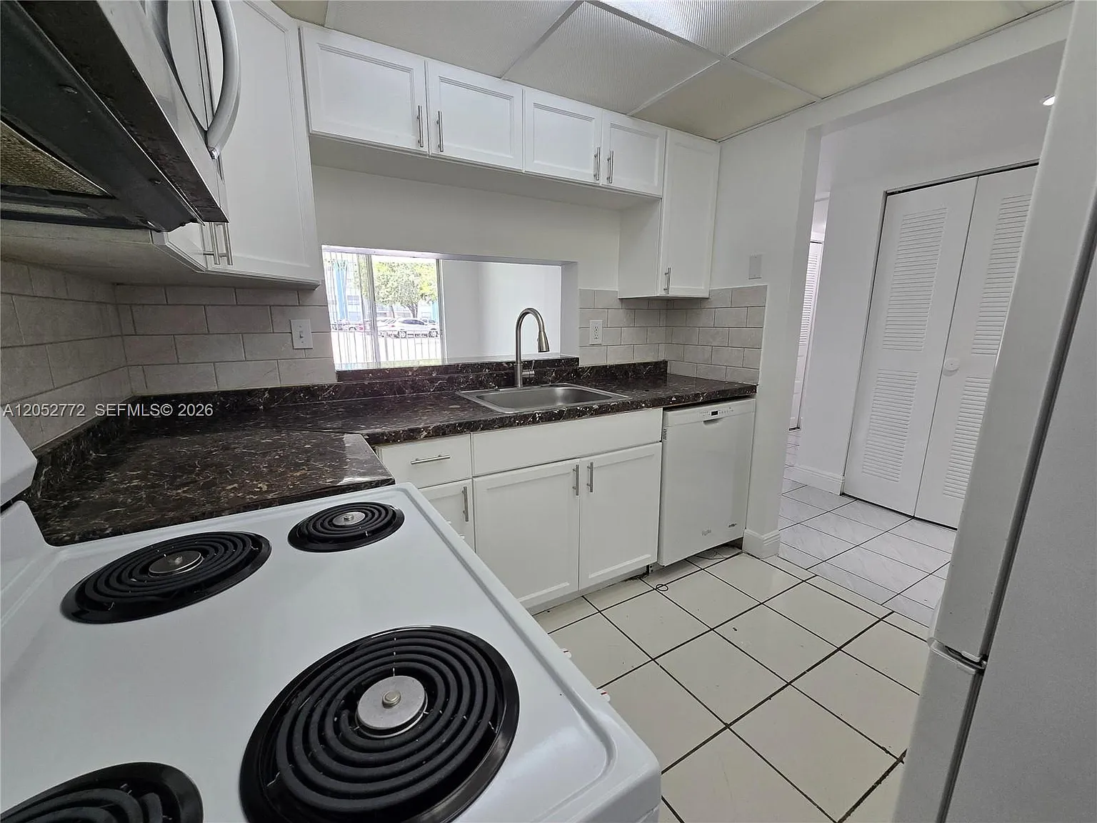 Montecarlo Condo — Photo 4