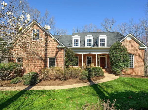 2746 Owensfield Ct, Charlottesville, VA 22901