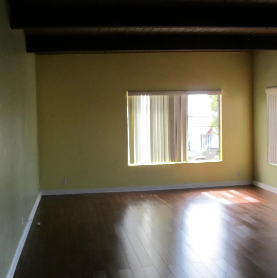2 bed, 1300 sqft, $3,800 — Photo 4