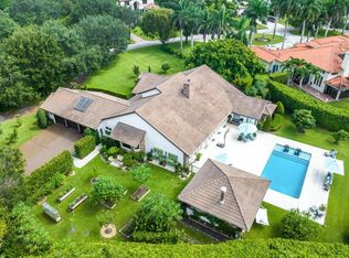 8203 Sawpine Rd, Delray Beach, FL 33446