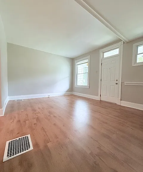 6614 Chamberlain Ave — Photo 2