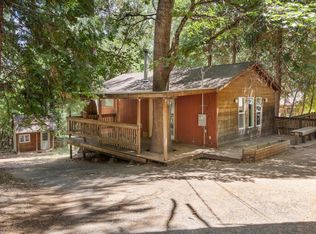 6341 Pine St, Pollock Pines, CA 95726