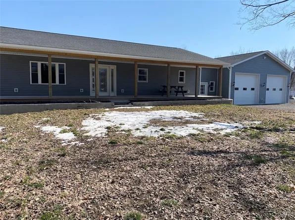 10132 Pratt Rd, Houghton, NY 14744