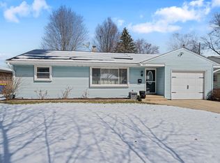 4616 Newcastle Rd, Rockford, IL 61108