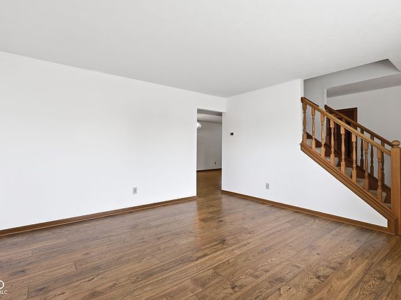 5th image of 6342 Blakeview Dr