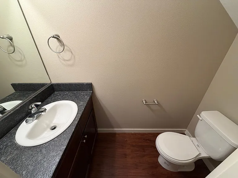 10460 SW Wilsonville Rd #6 — Photo 7